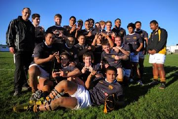 Wellington College pull clear to beat St. Pat?s Town 29-10